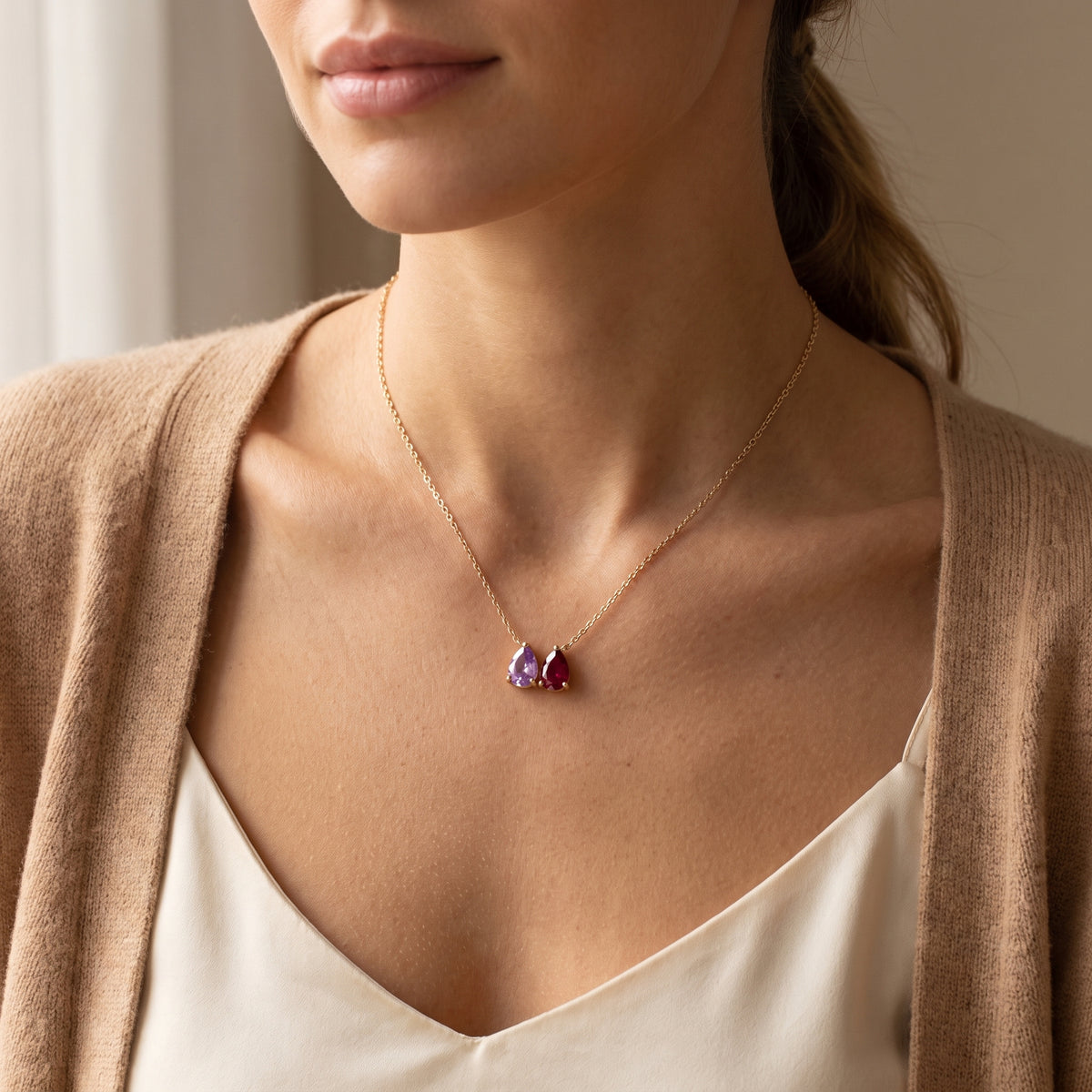 Collier ROSALIE porté