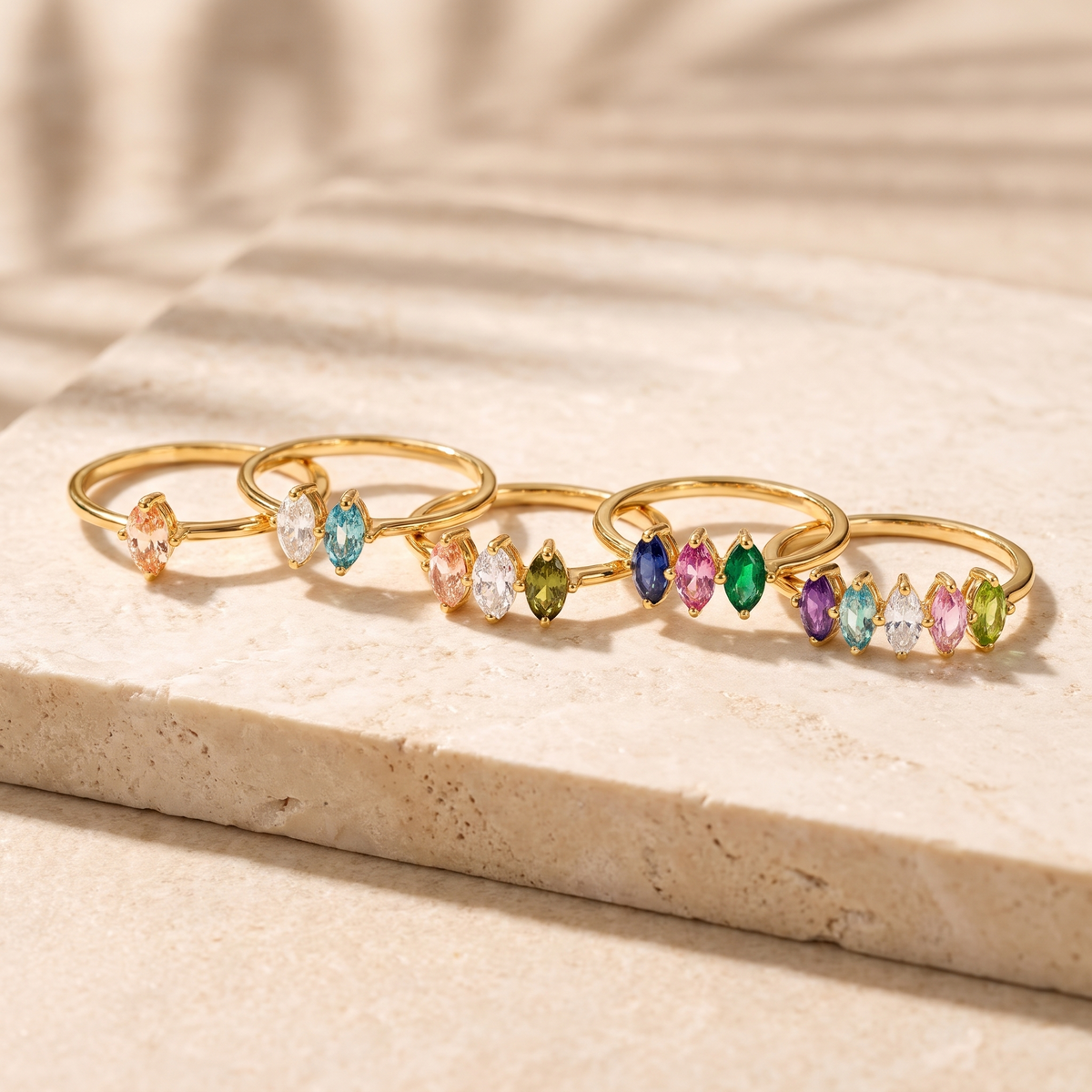 Bague ALMA de 1 à 5 pierres de naissance